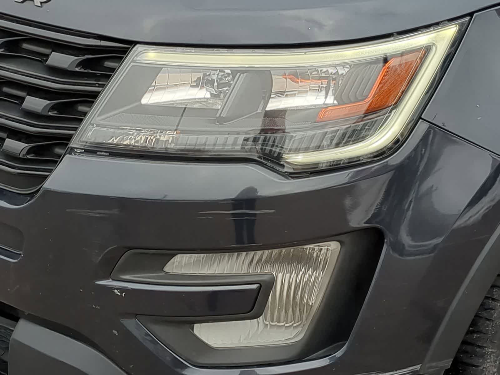 Thumbnail: 2017 Ford Explorer - 15