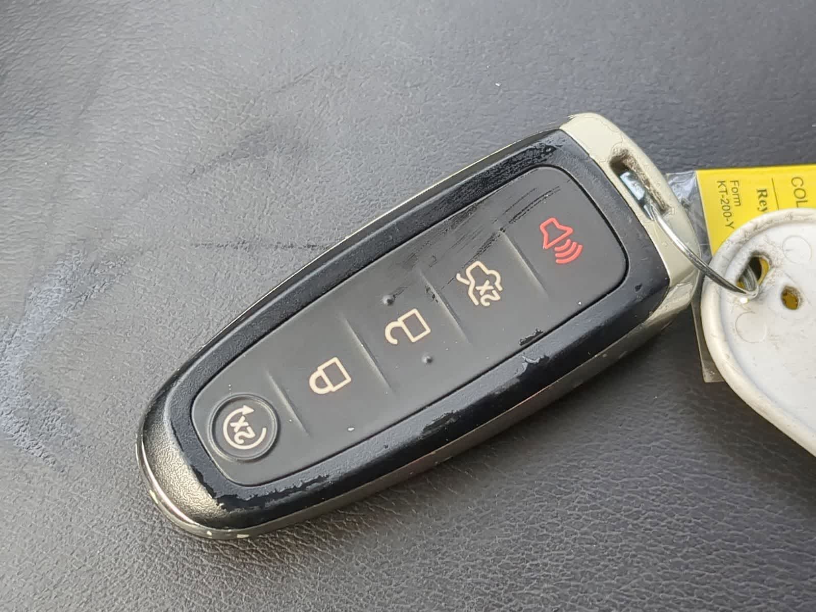 Thumbnail: 2018 Ford Escape - 34