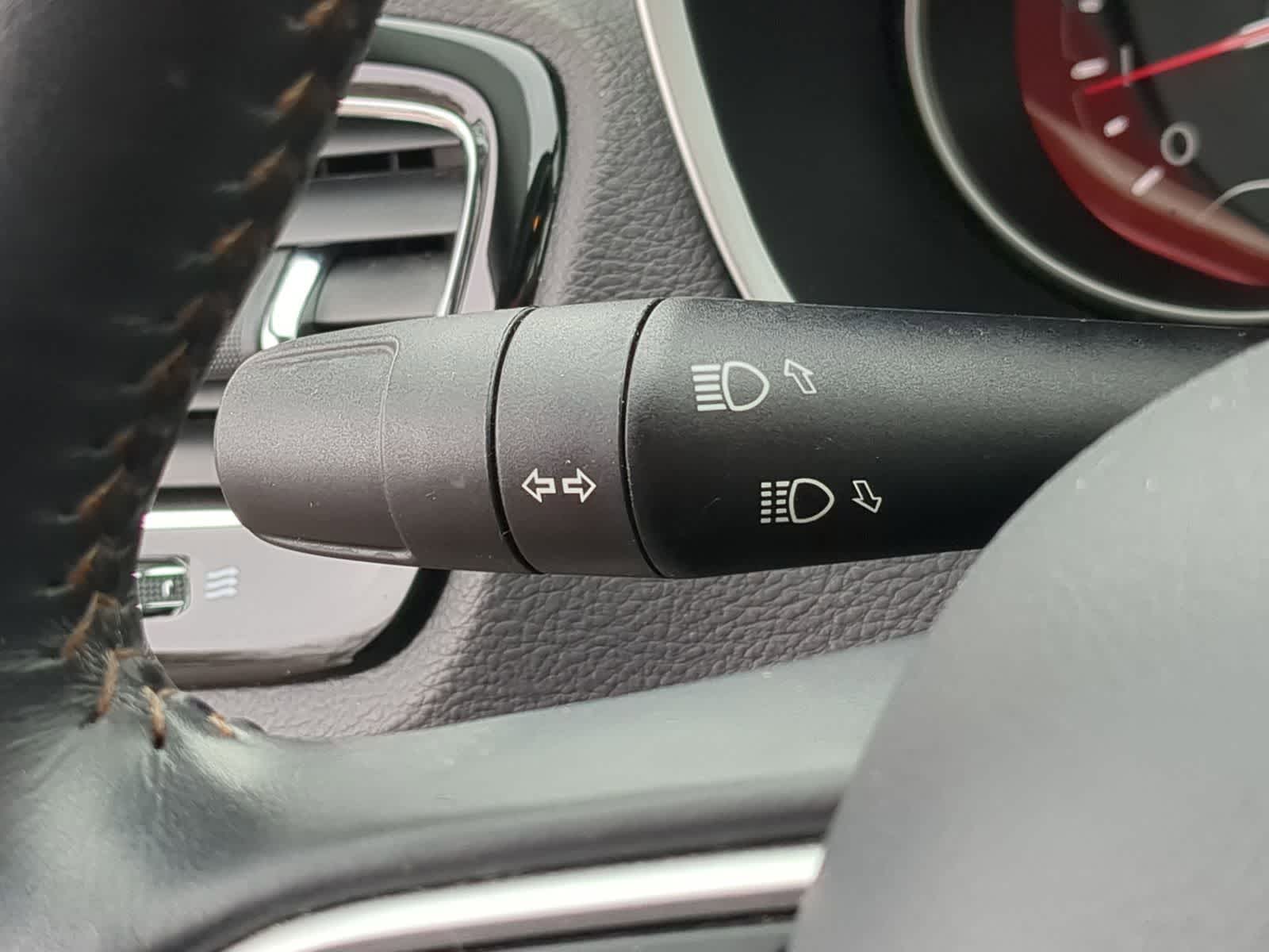 Thumbnail: 2018 Jeep Compass - 29