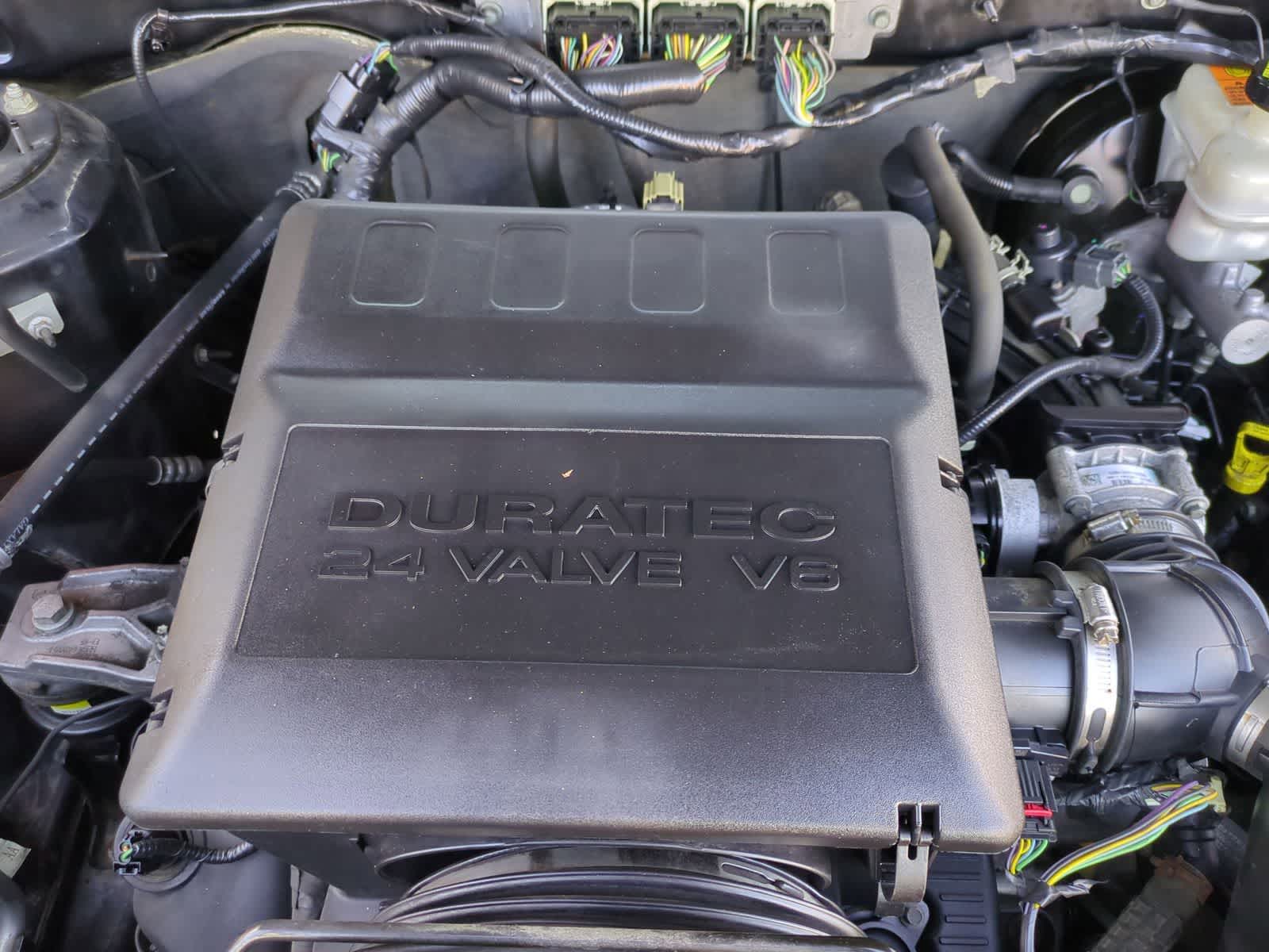 Thumbnail: 2011 Ford Escape - 18