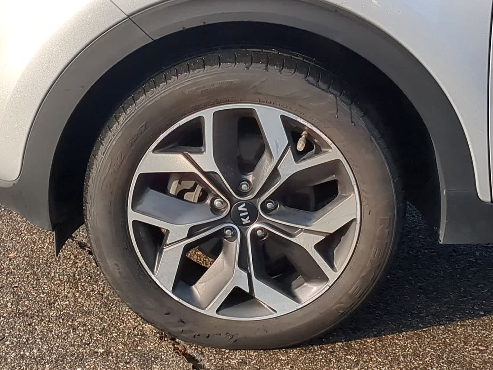 Thumbnail: 2022 Kia Sportage - 17