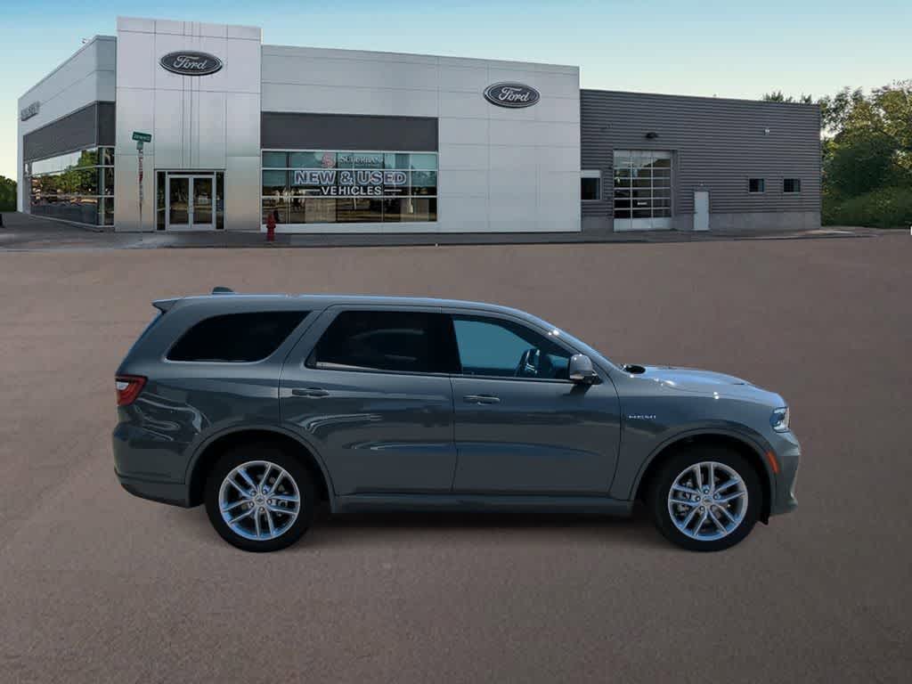 2022 Dodge Durango R/T 12