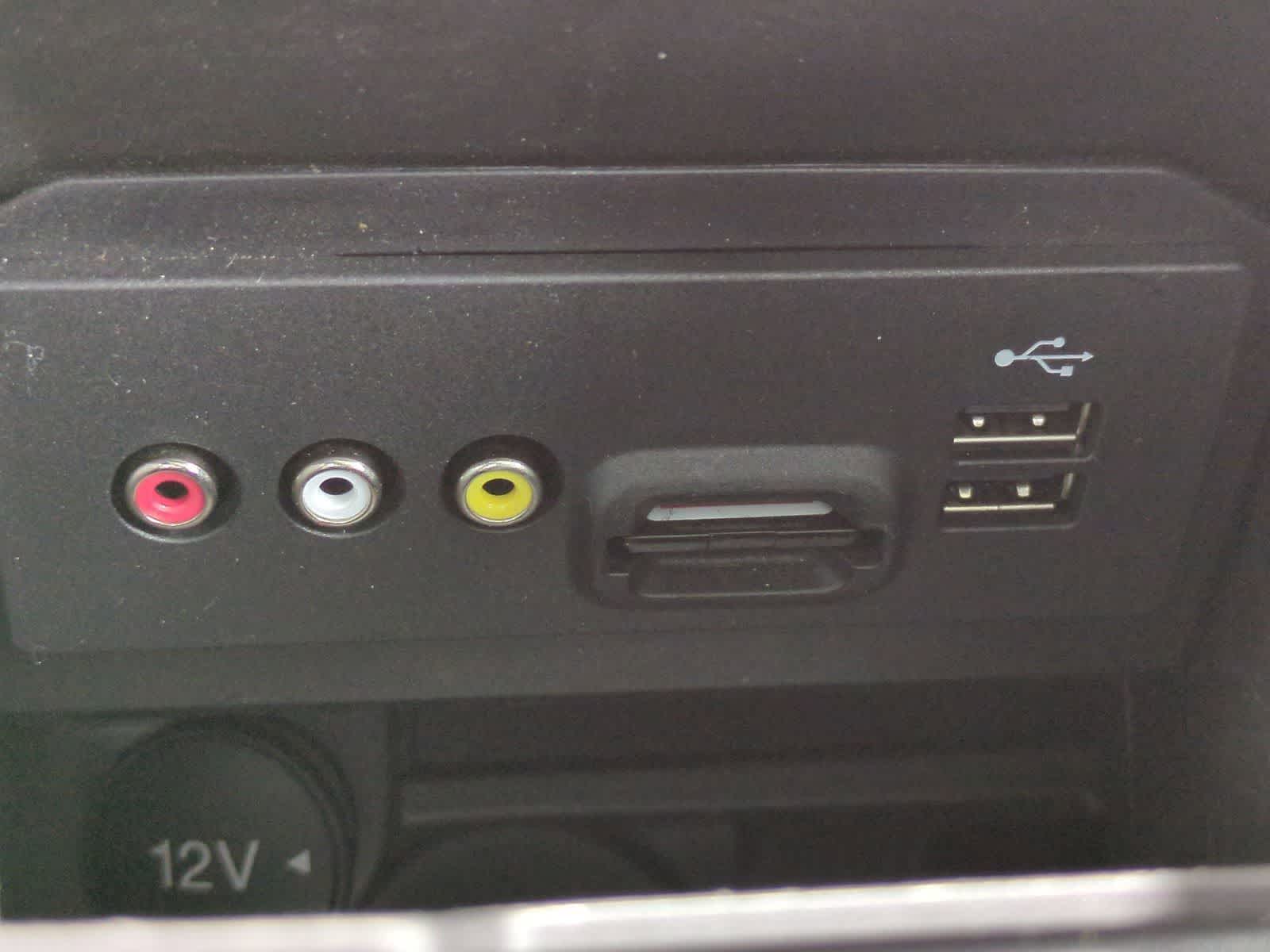 Thumbnail: 2014 Ford C-Max - 38