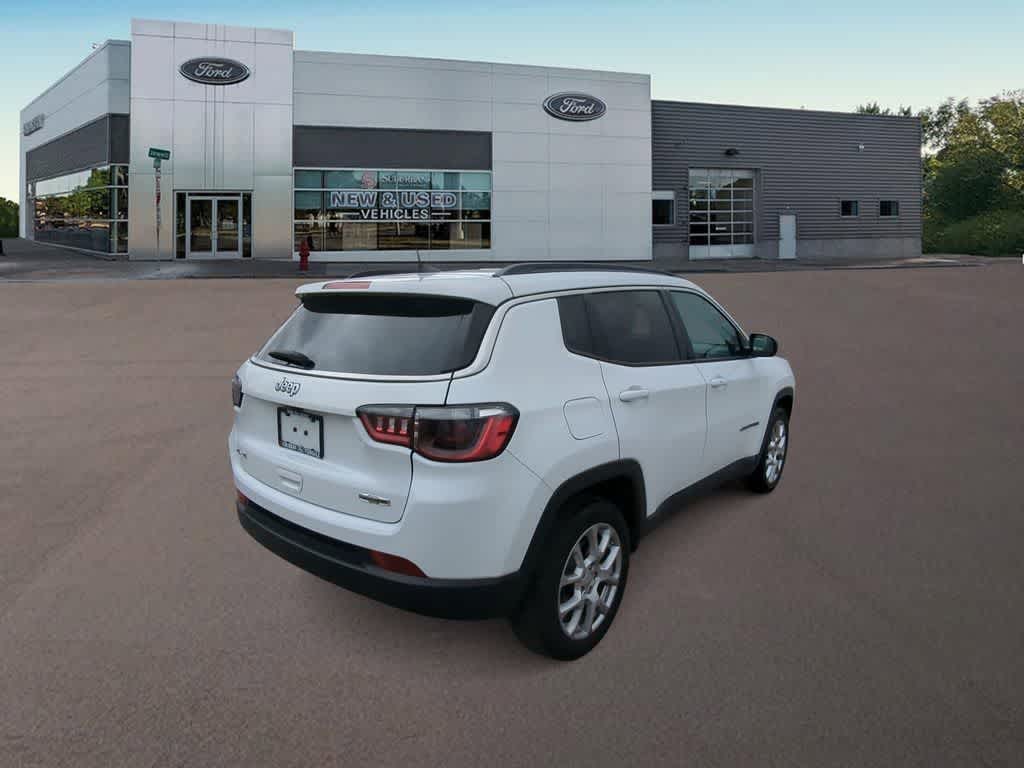 2022 Jeep Compass Latitude 11