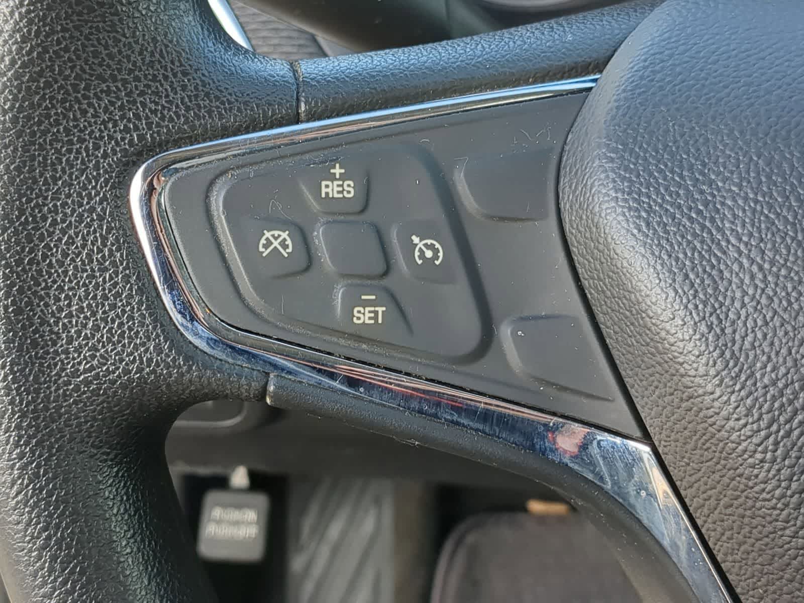 Thumbnail: 2019 Chevrolet Cruze - 26