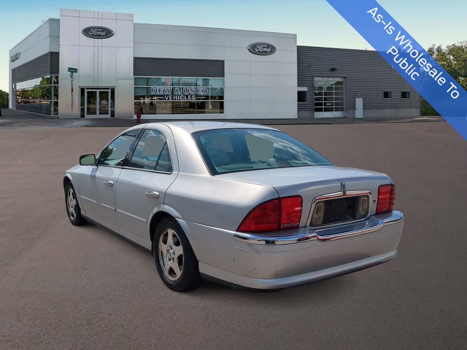 Thumbnail: 2000 Lincoln LS - 6