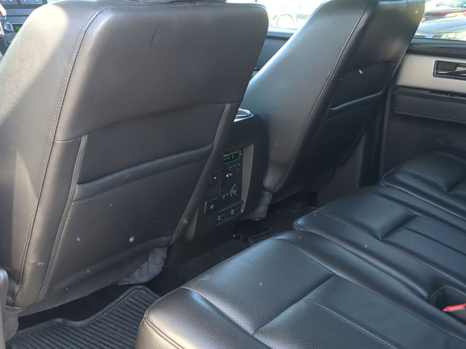 Thumbnail: 2011 Ford Expedition - 22