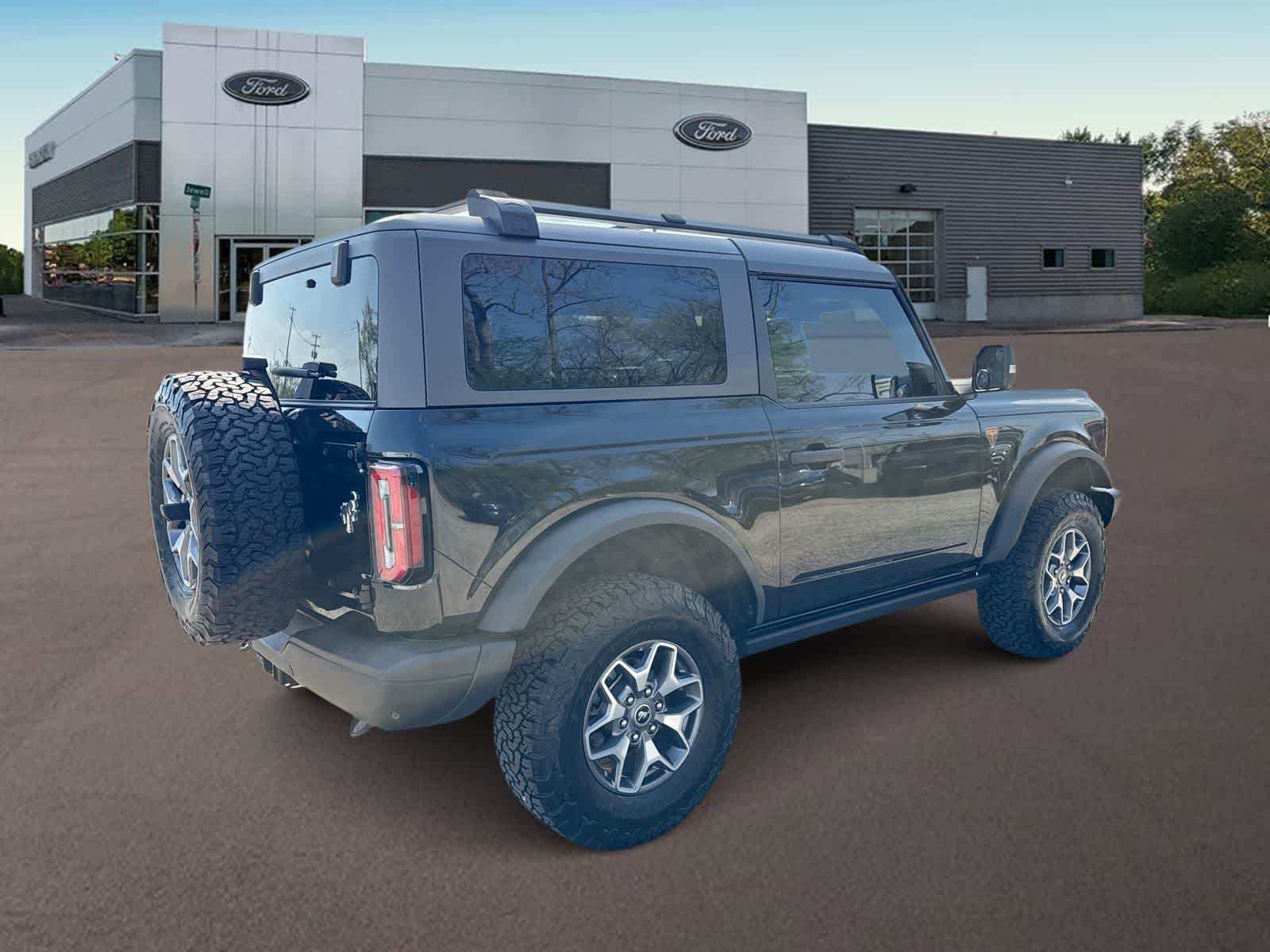 Thumbnail: 2023 Ford Bronco - 11