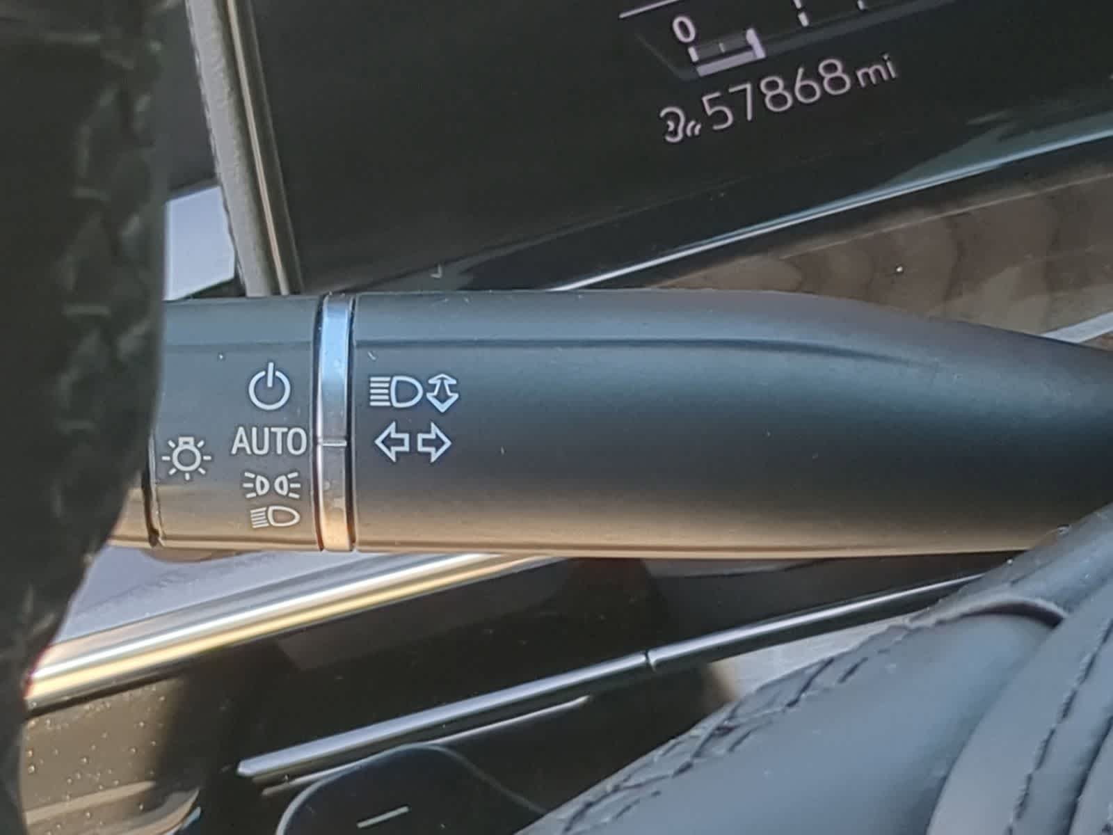 Thumbnail: 2023 Cadillac Escalade - 33