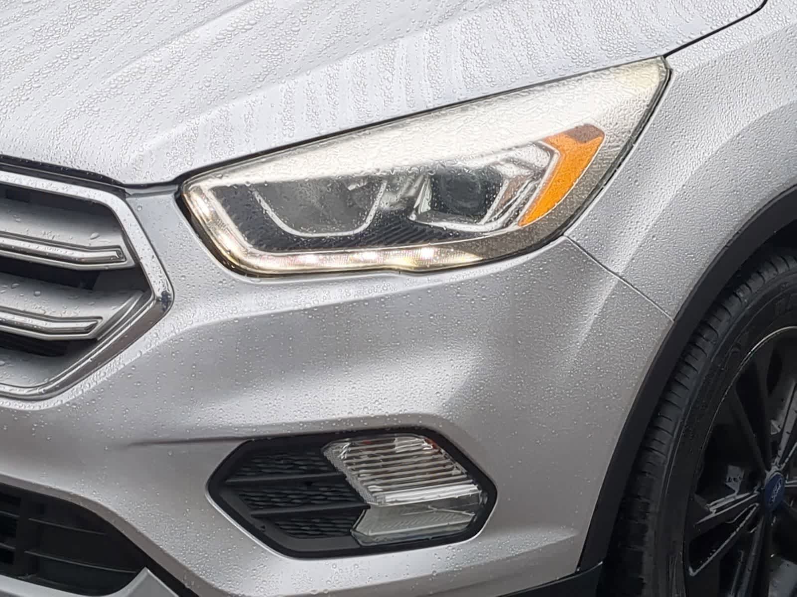Thumbnail: 2018 Ford Escape - 15