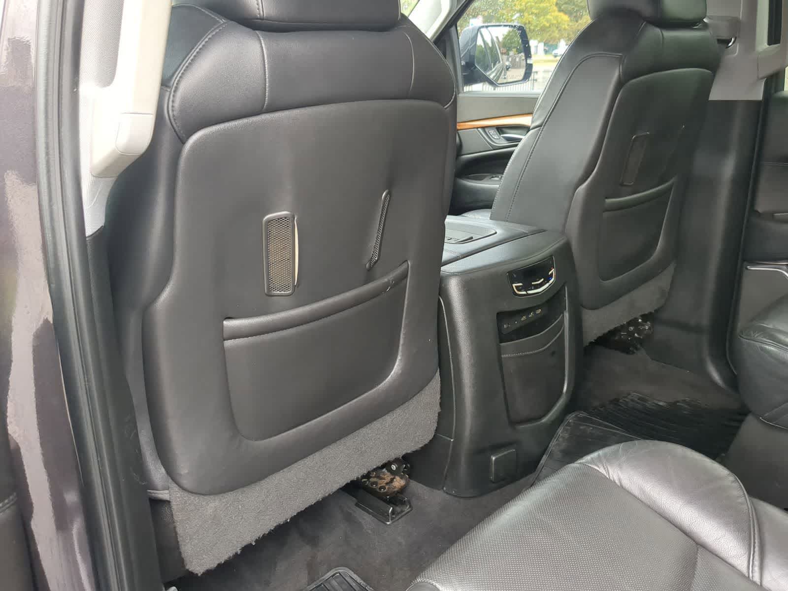 Thumbnail: 2017 Cadillac Escalade - 24