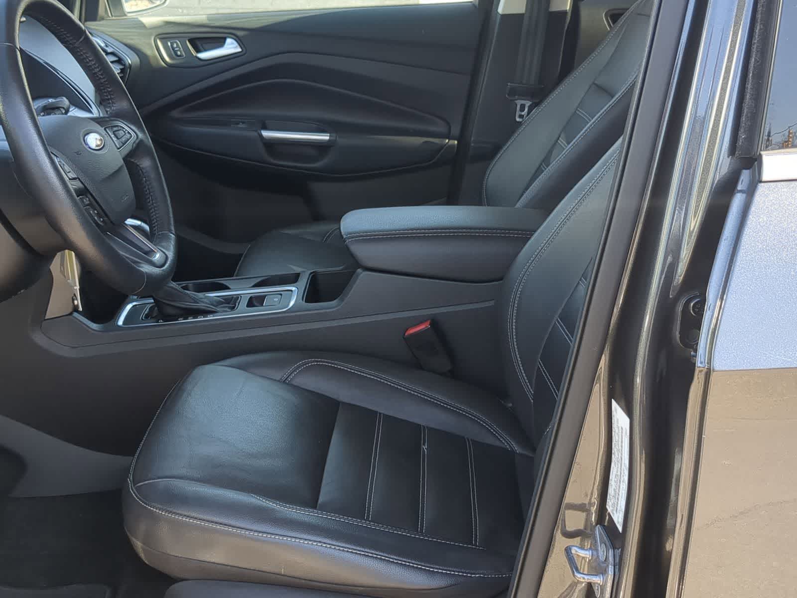 Thumbnail: 2018 Ford Escape - 19