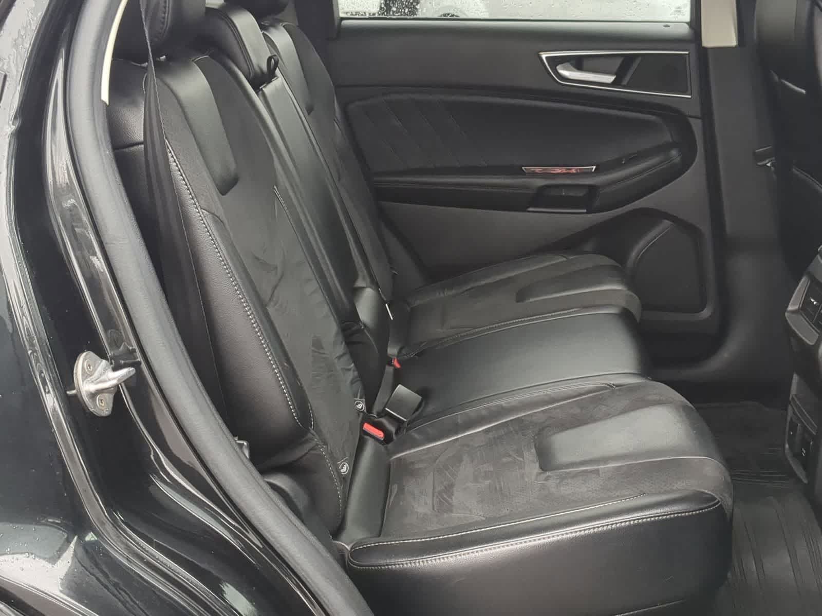 Thumbnail: 2015 Ford Edge - 27