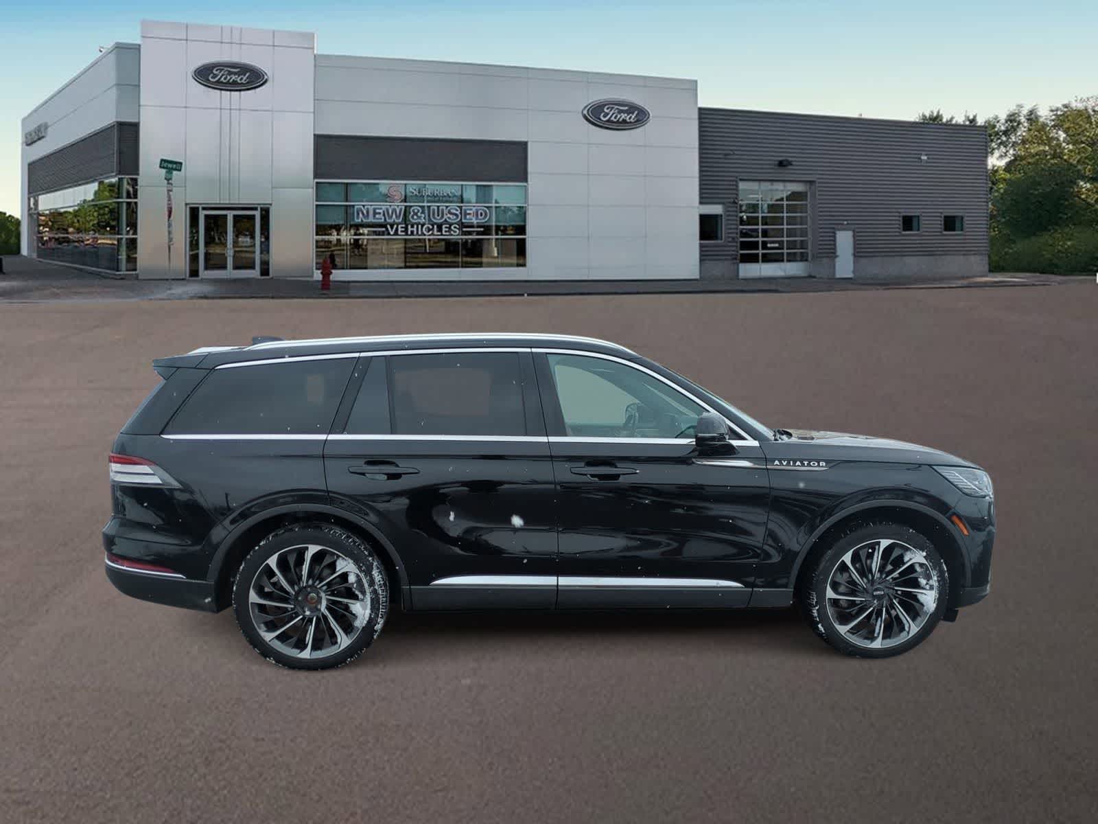 Thumbnail: 2025 Lincoln Aviator - 12