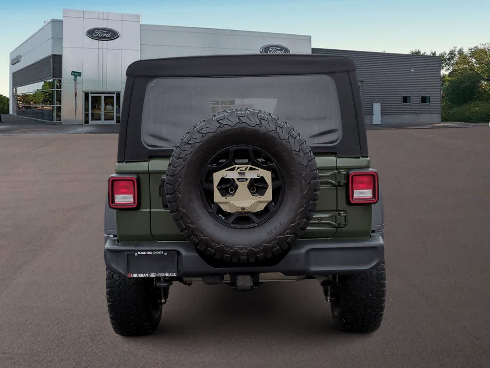 Thumbnail: 2021 Jeep Wrangler - 10