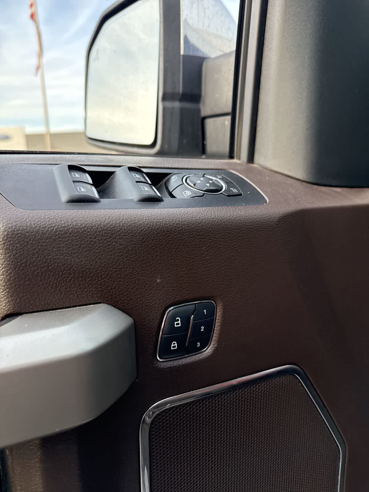 Thumbnail: 2018 Ford F-150 - 24