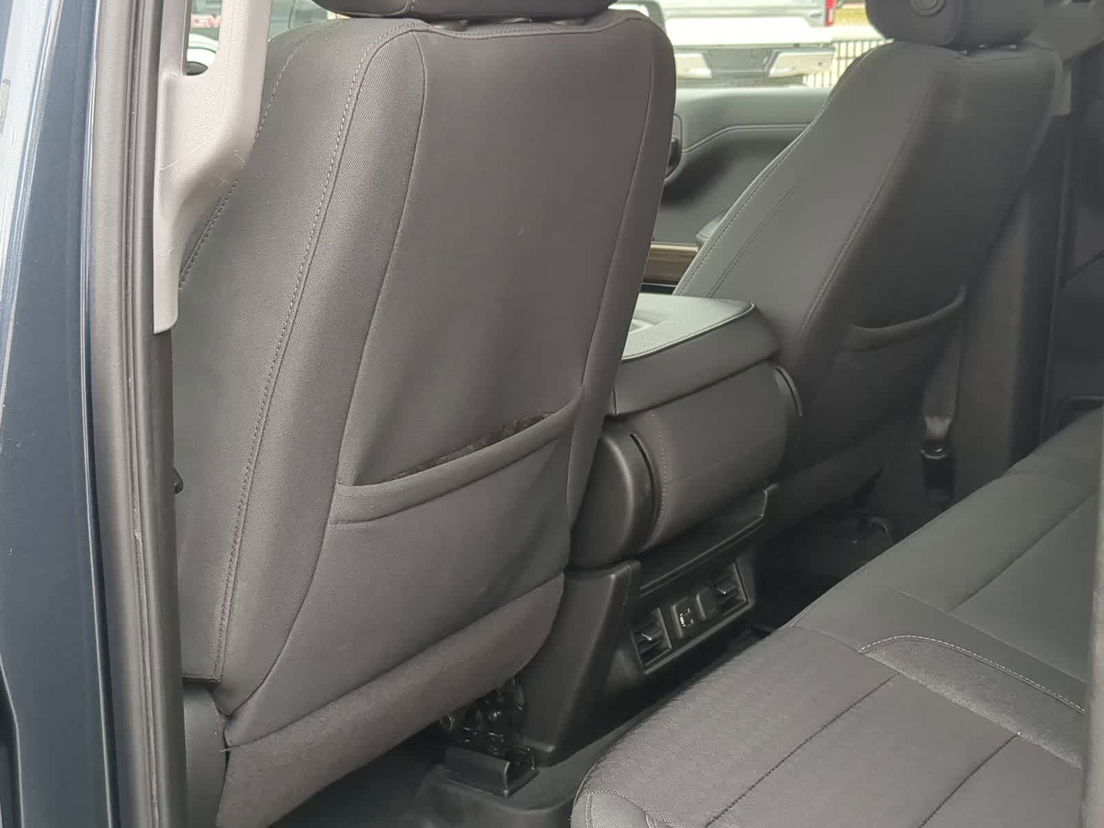 Thumbnail: 2021 Chevrolet Silverado 1500 - 24