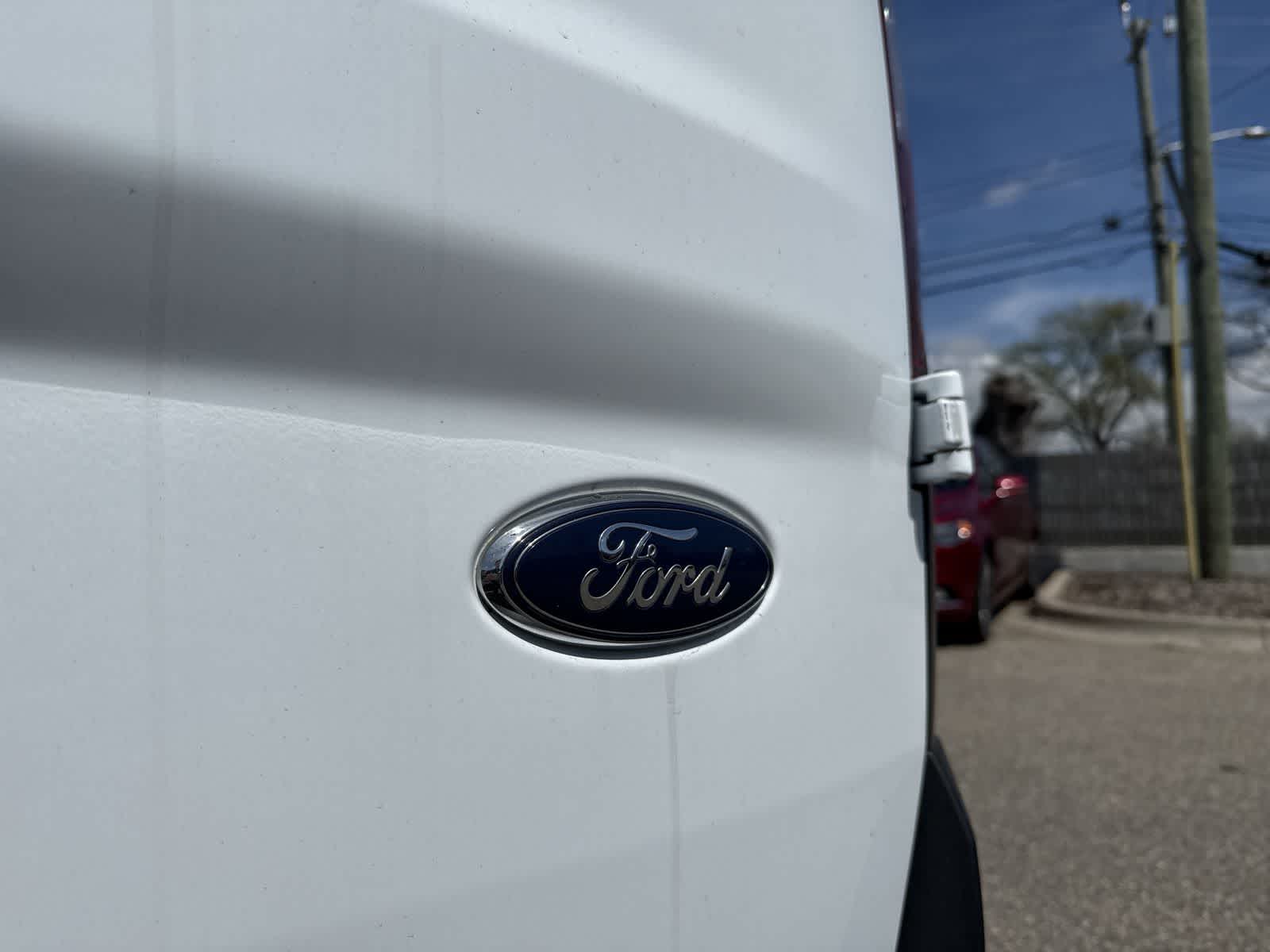 Thumbnail: 2022 Ford Transit Series - 14