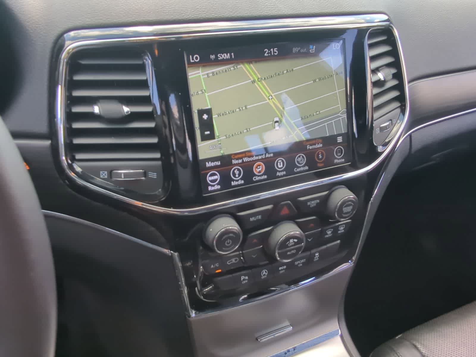 Thumbnail: 2019 Jeep Grand Cherokee - 32