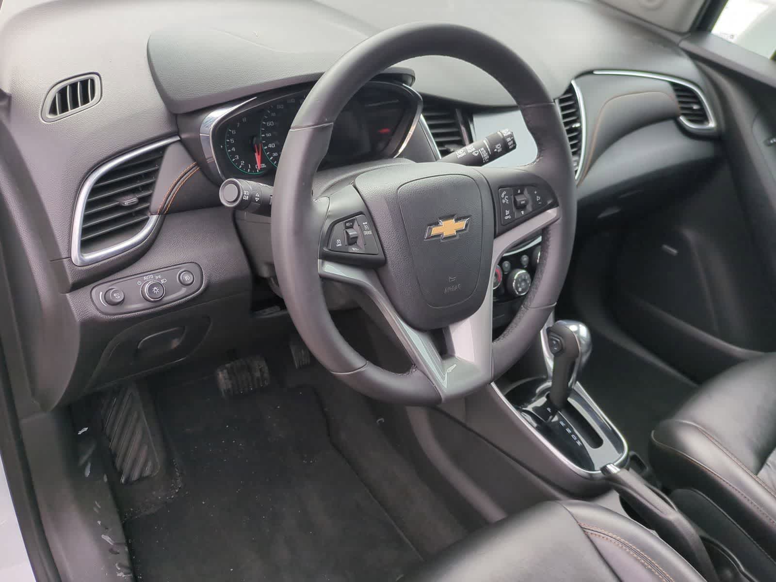 Thumbnail: 2017 Chevrolet Trax - 13