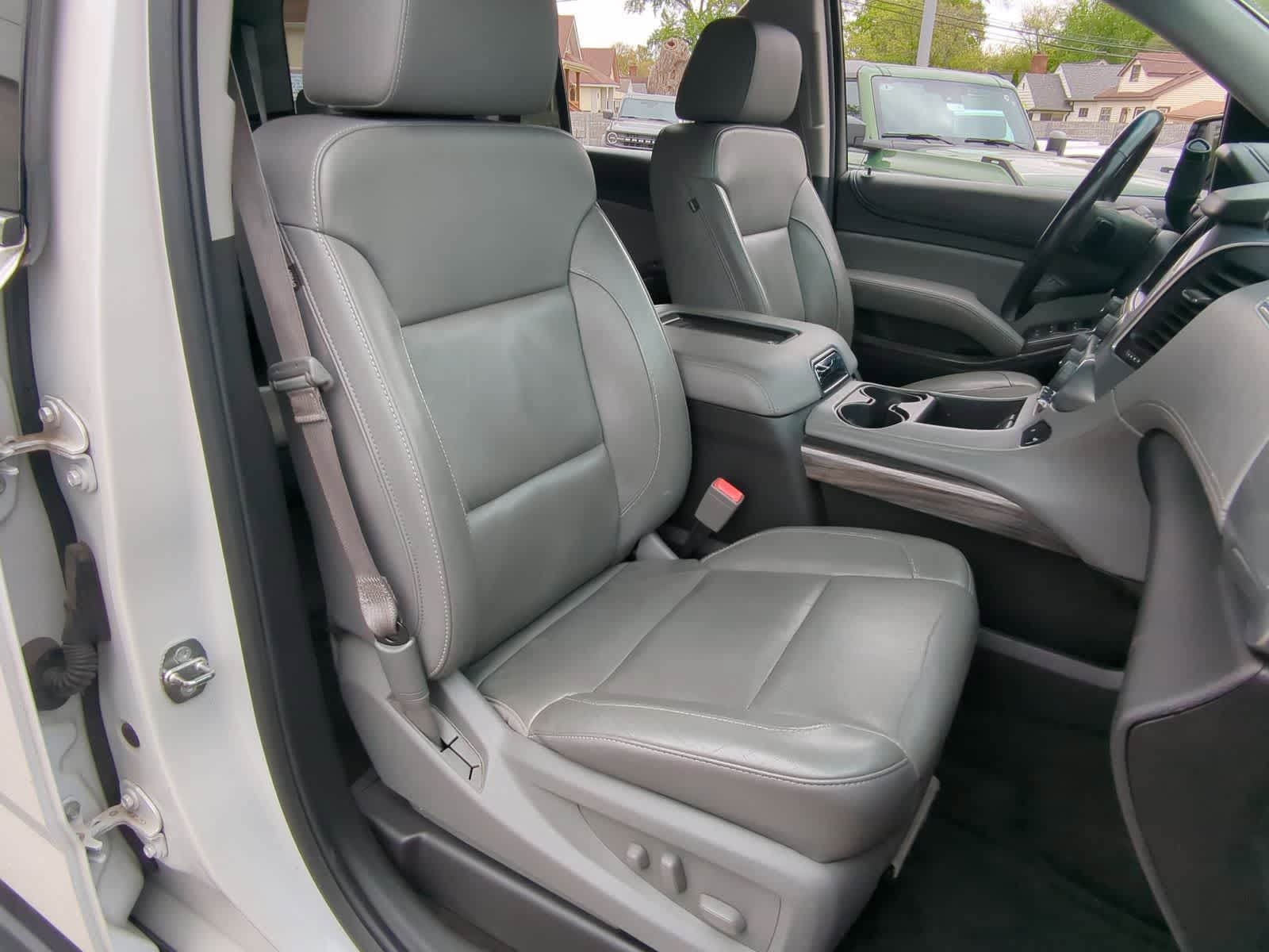 2016 Chevrolet Tahoe LT 28