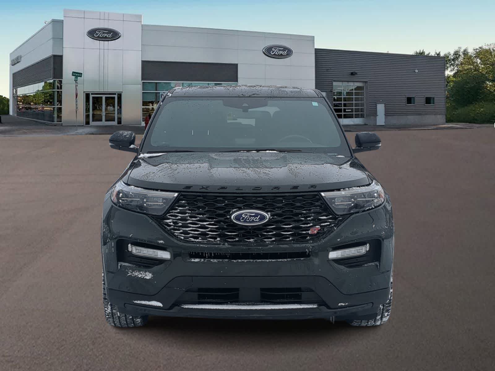 Thumbnail: 2022 Ford Explorer - 3