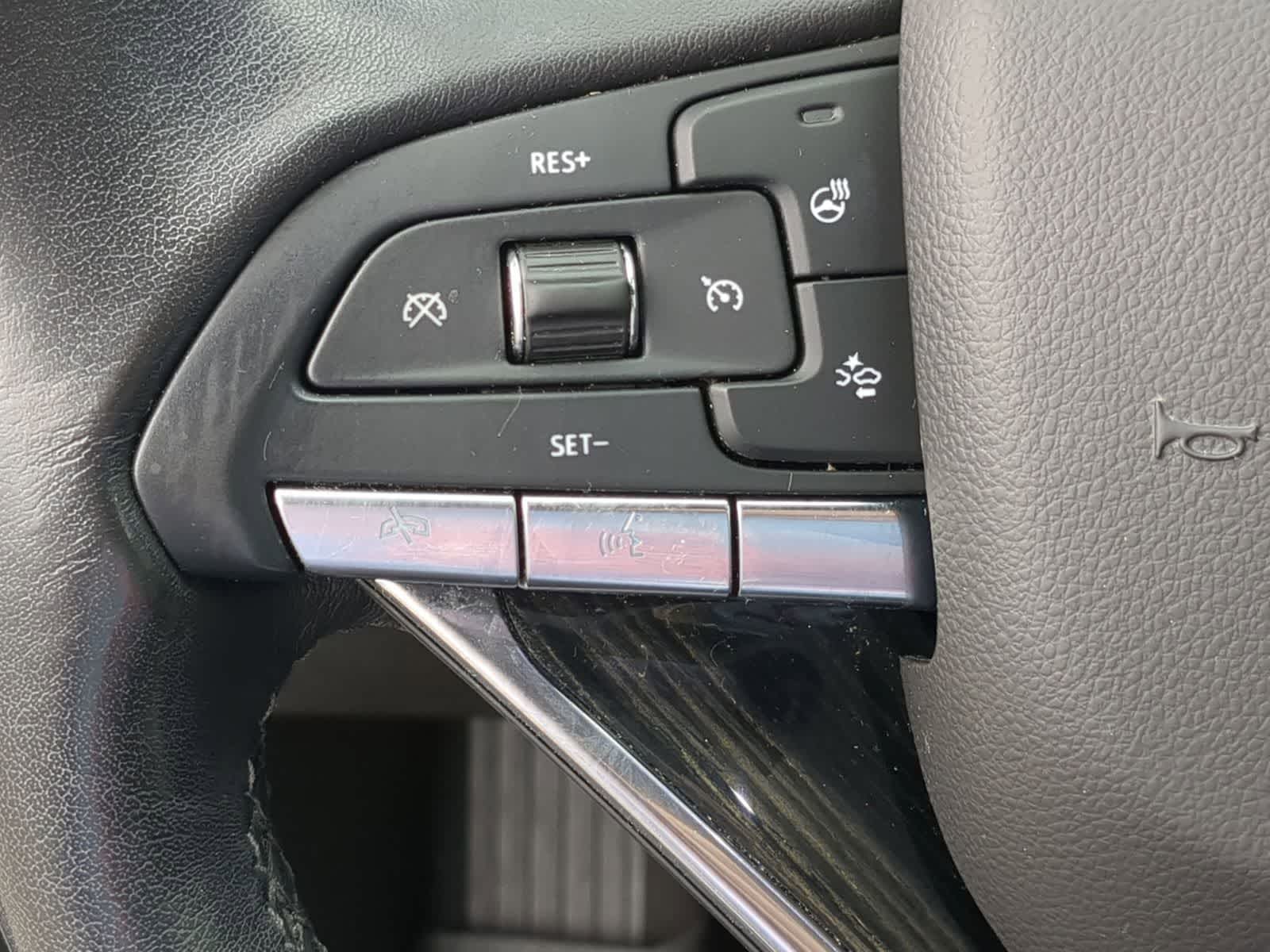 Thumbnail: 2020 Cadillac XT6 - 23