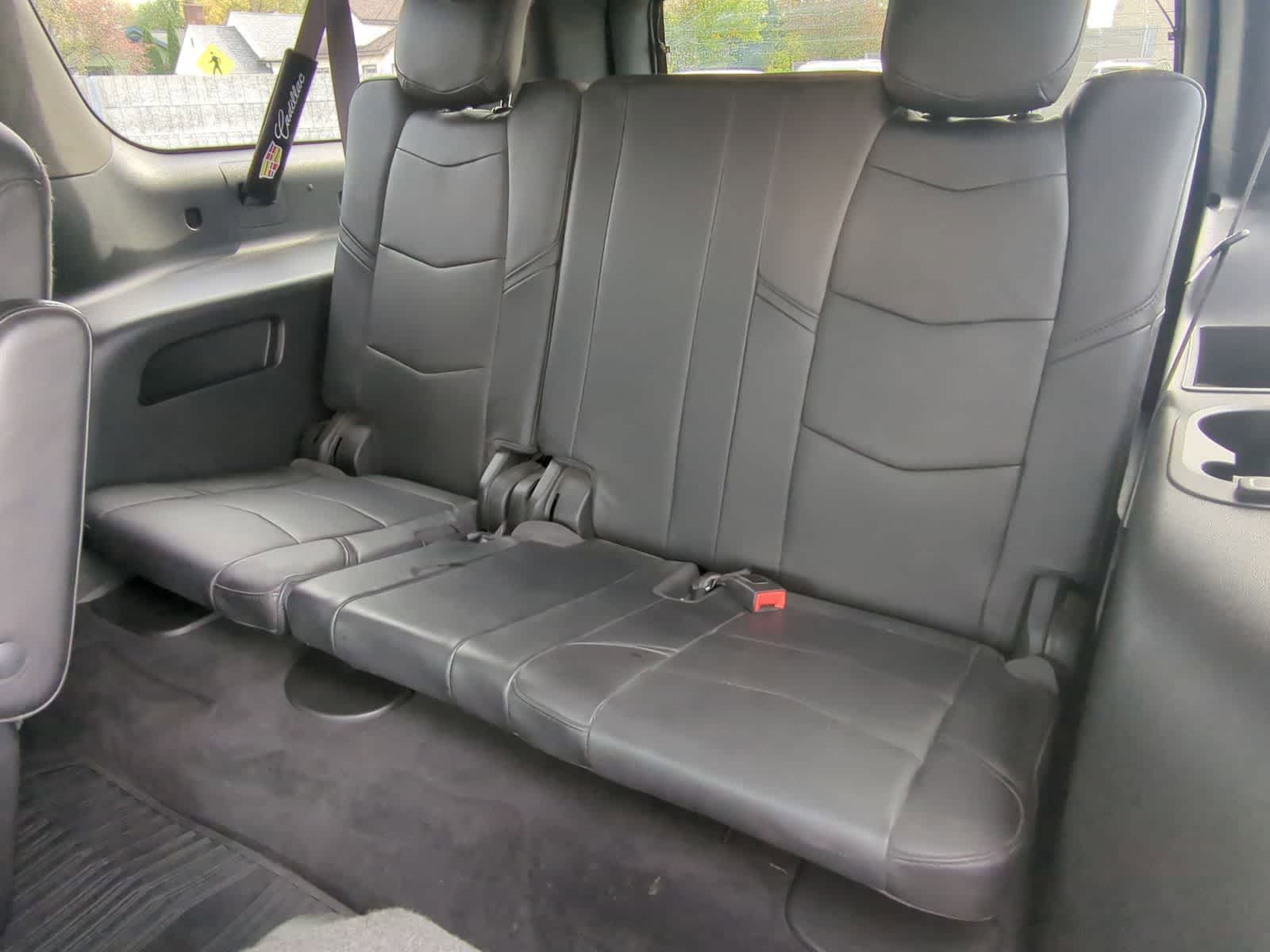 Thumbnail: 2016 Cadillac Escalade - 28