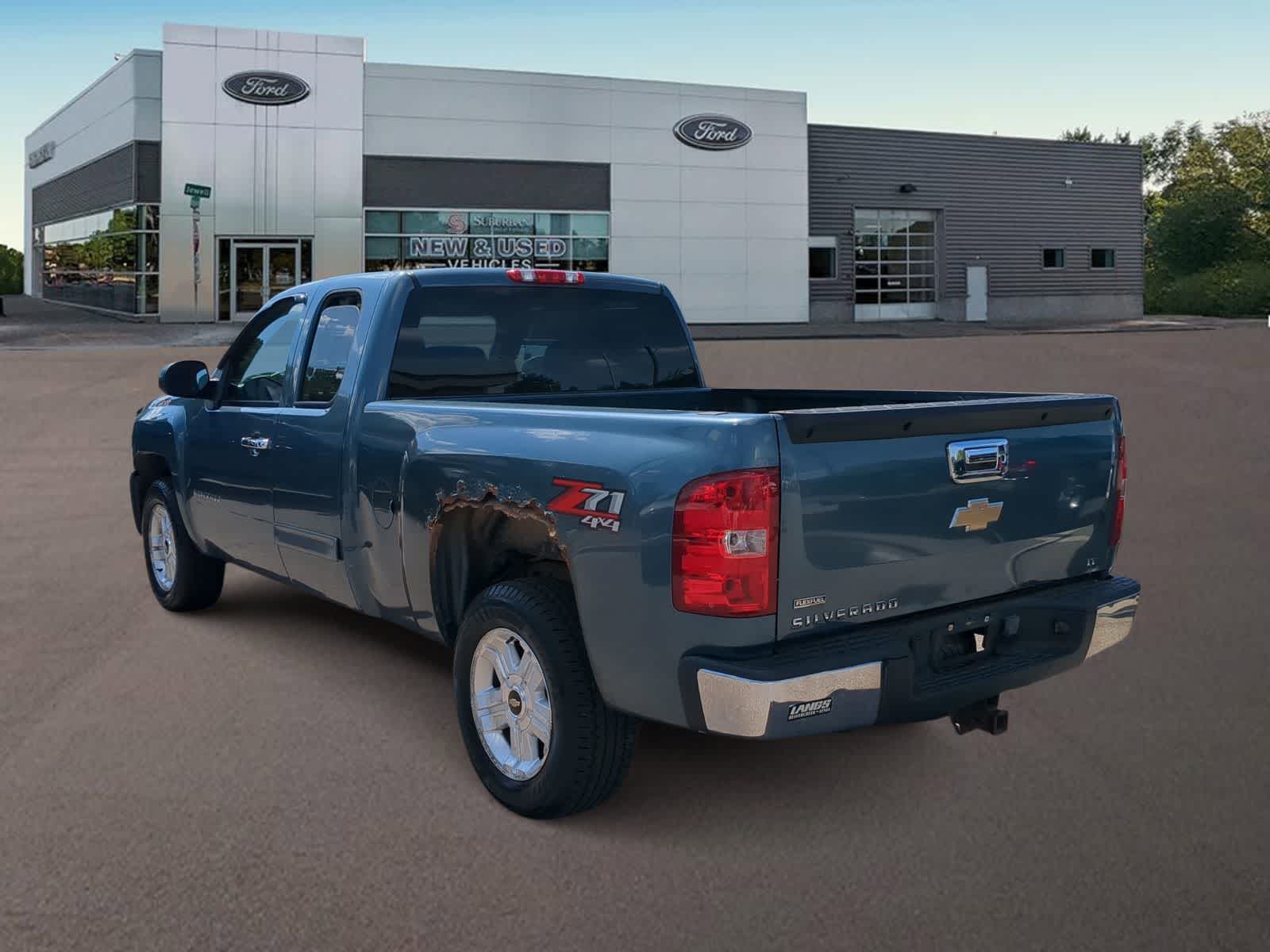 Thumbnail: 2011 Chevrolet Silverado 1500 - 8