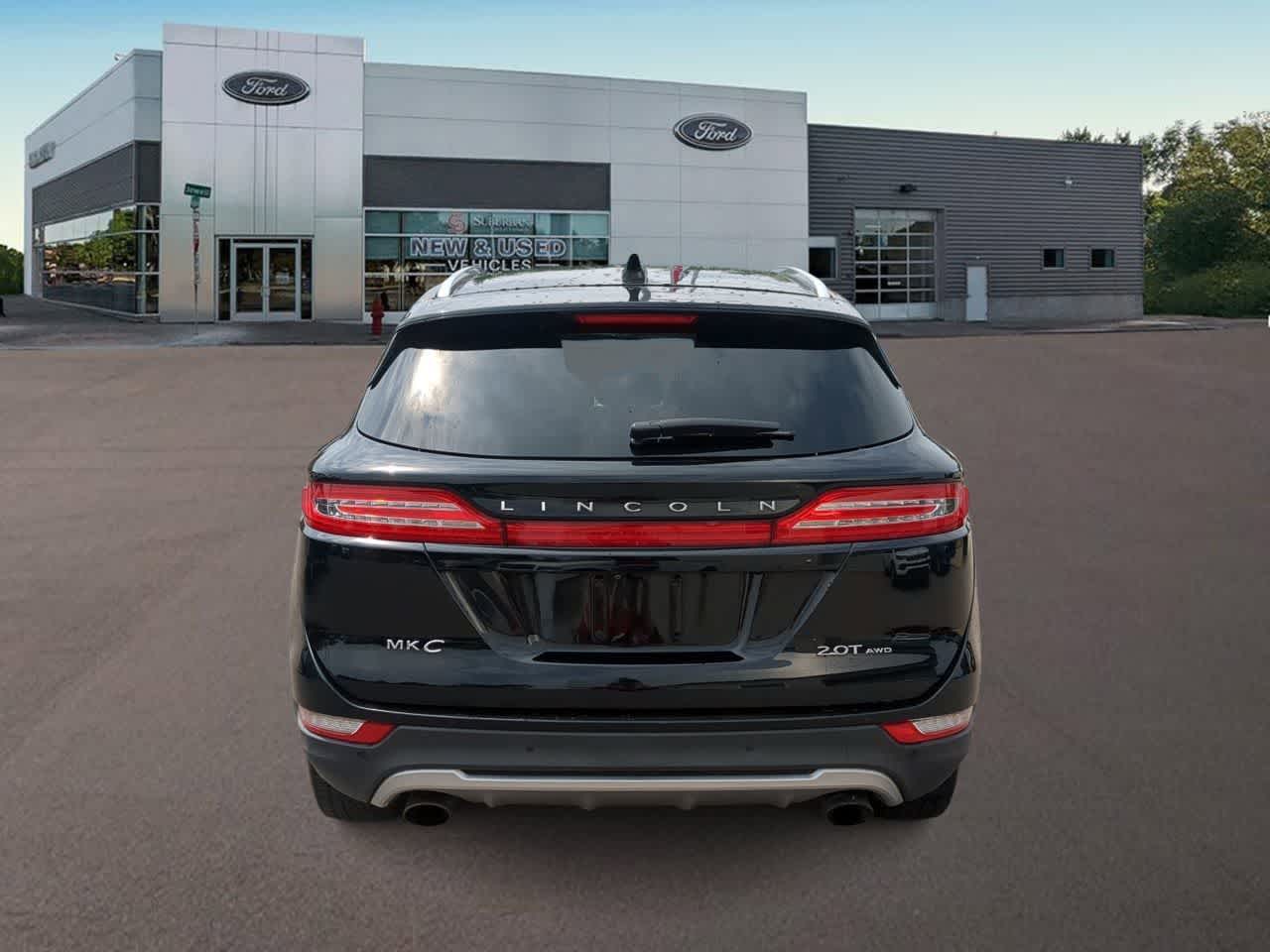 Thumbnail: 2018 Lincoln MKC - 10