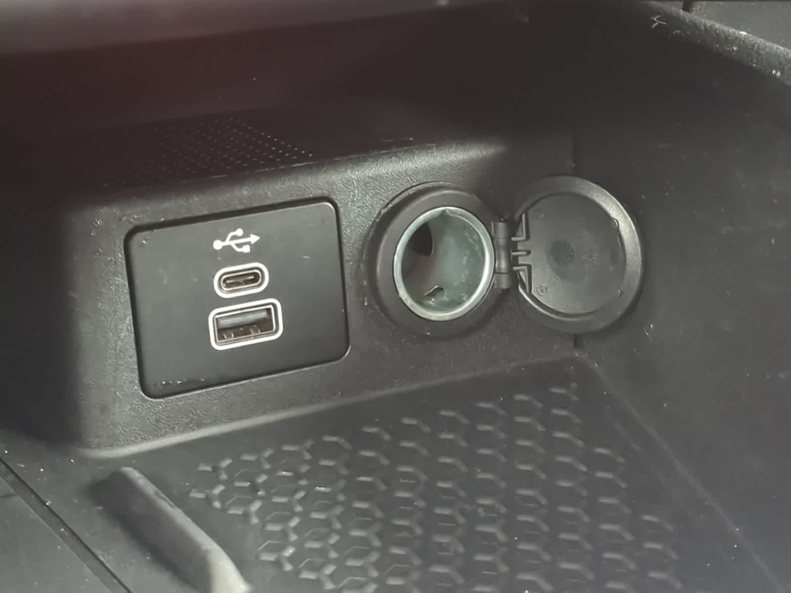 Thumbnail: 2023 Ford Bronco Sport - 34