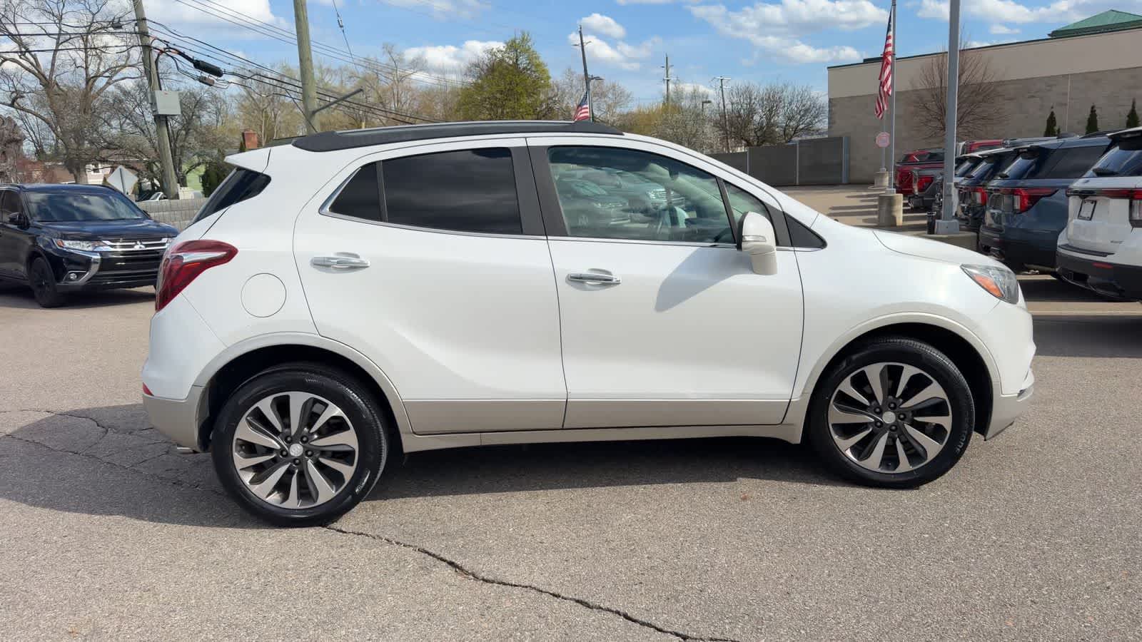 Thumbnail: 2017 Buick Encore - 12