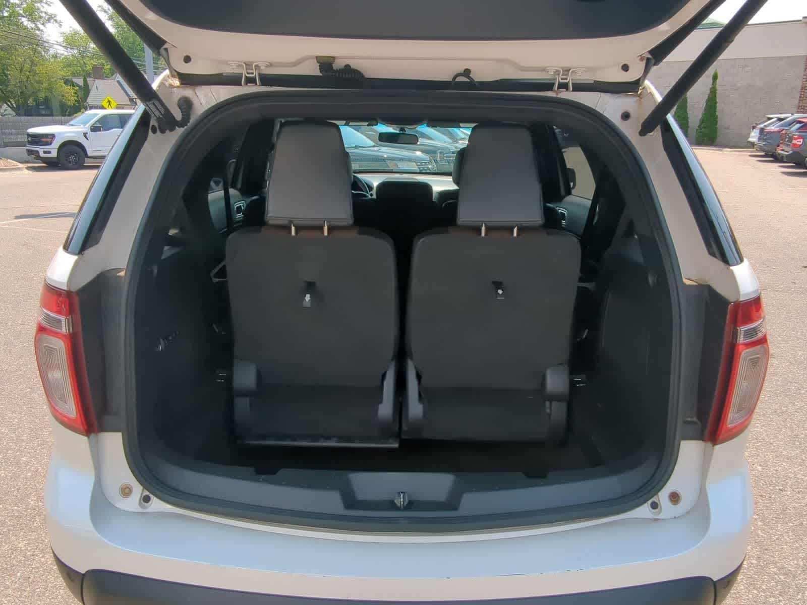 2012 Ford Explorer Limited 38