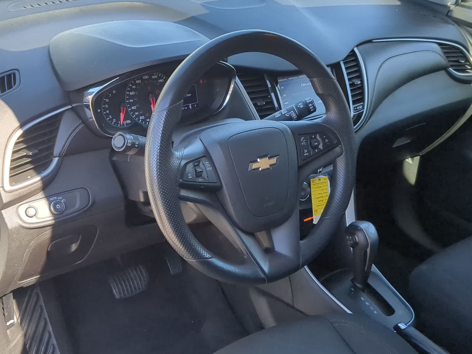 Thumbnail: 2020 Chevrolet Trax - 12