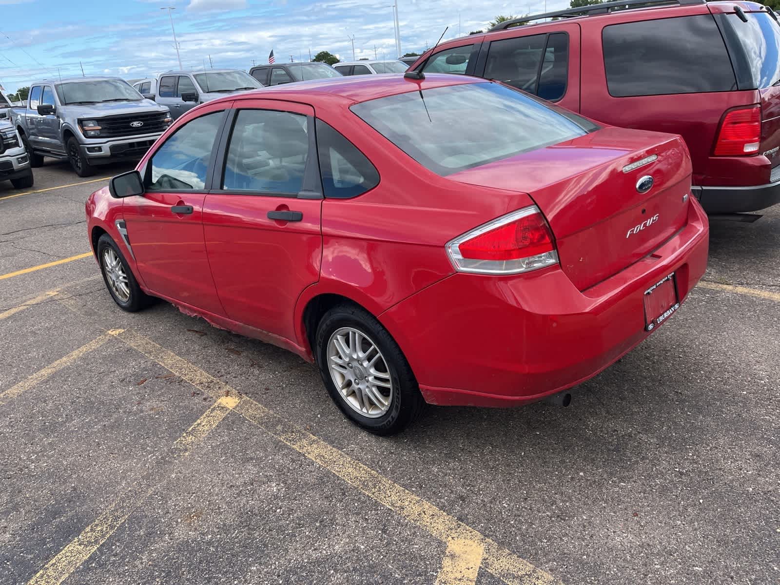 Thumbnail: 2008 Ford Focus - 9