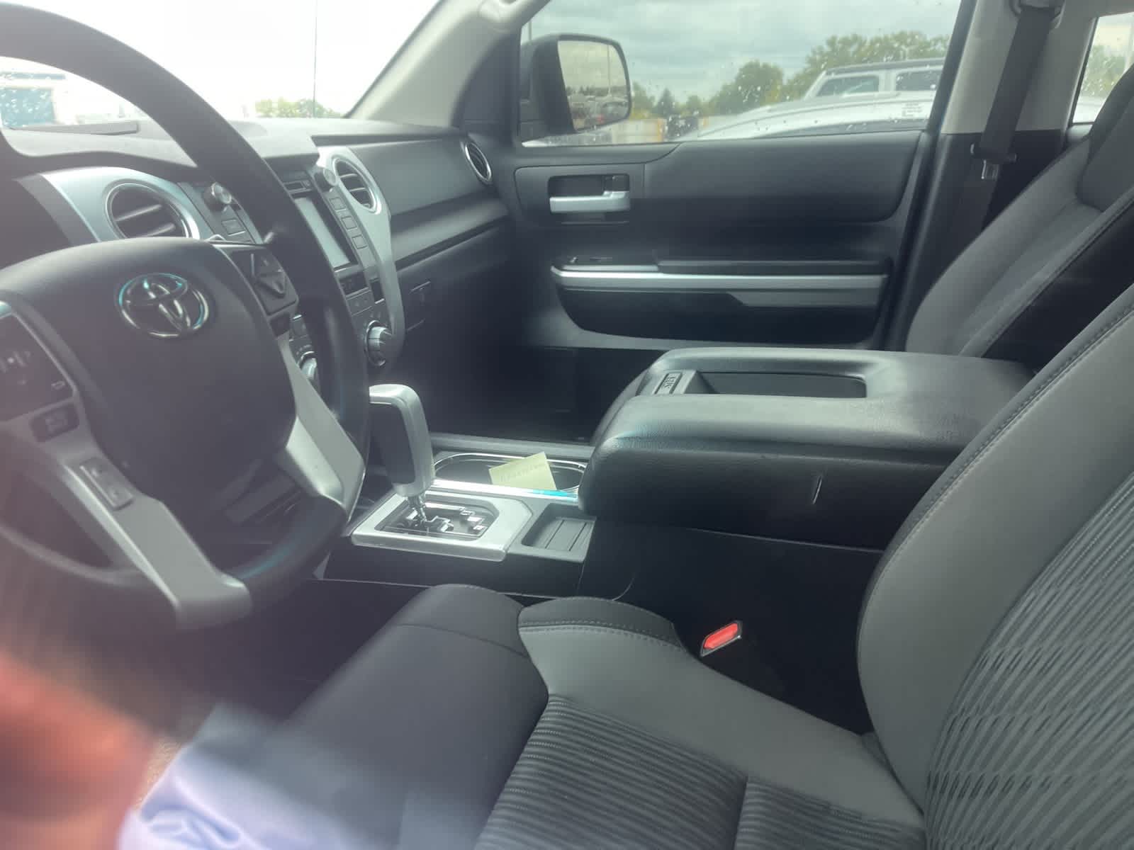 Thumbnail: 2016 Toyota Tundra - 28