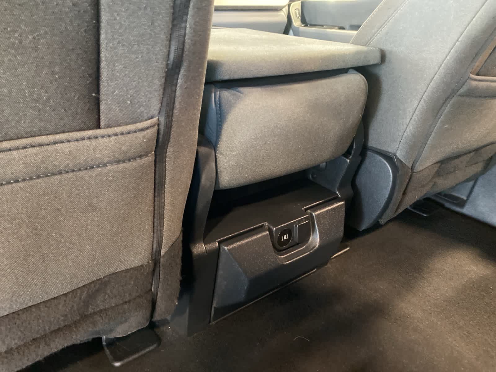 Thumbnail: 2024 Ford Econoline - 27