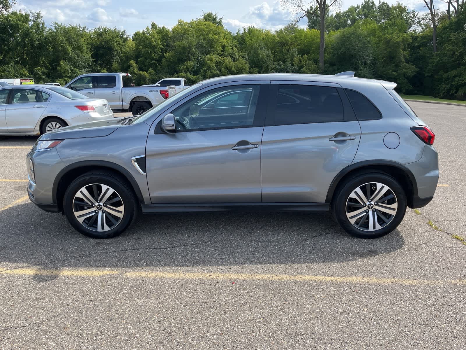 Thumbnail: 2024 Mitsubishi Outlander Sport - 5