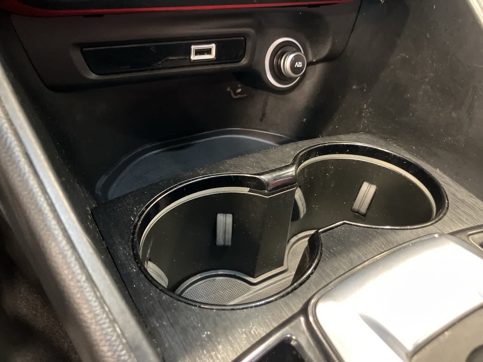 Thumbnail: 2020 Alfa Romeo Giulia - 18