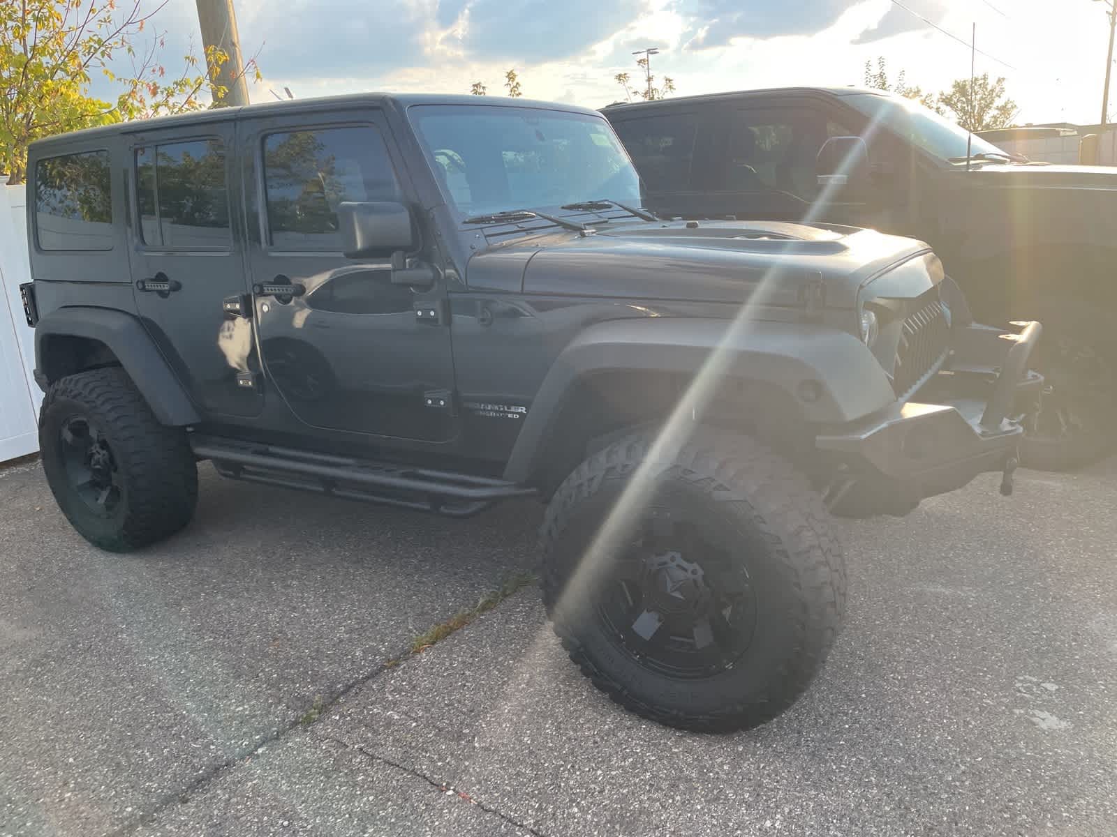 Thumbnail: 2017 Jeep Wrangler - 20