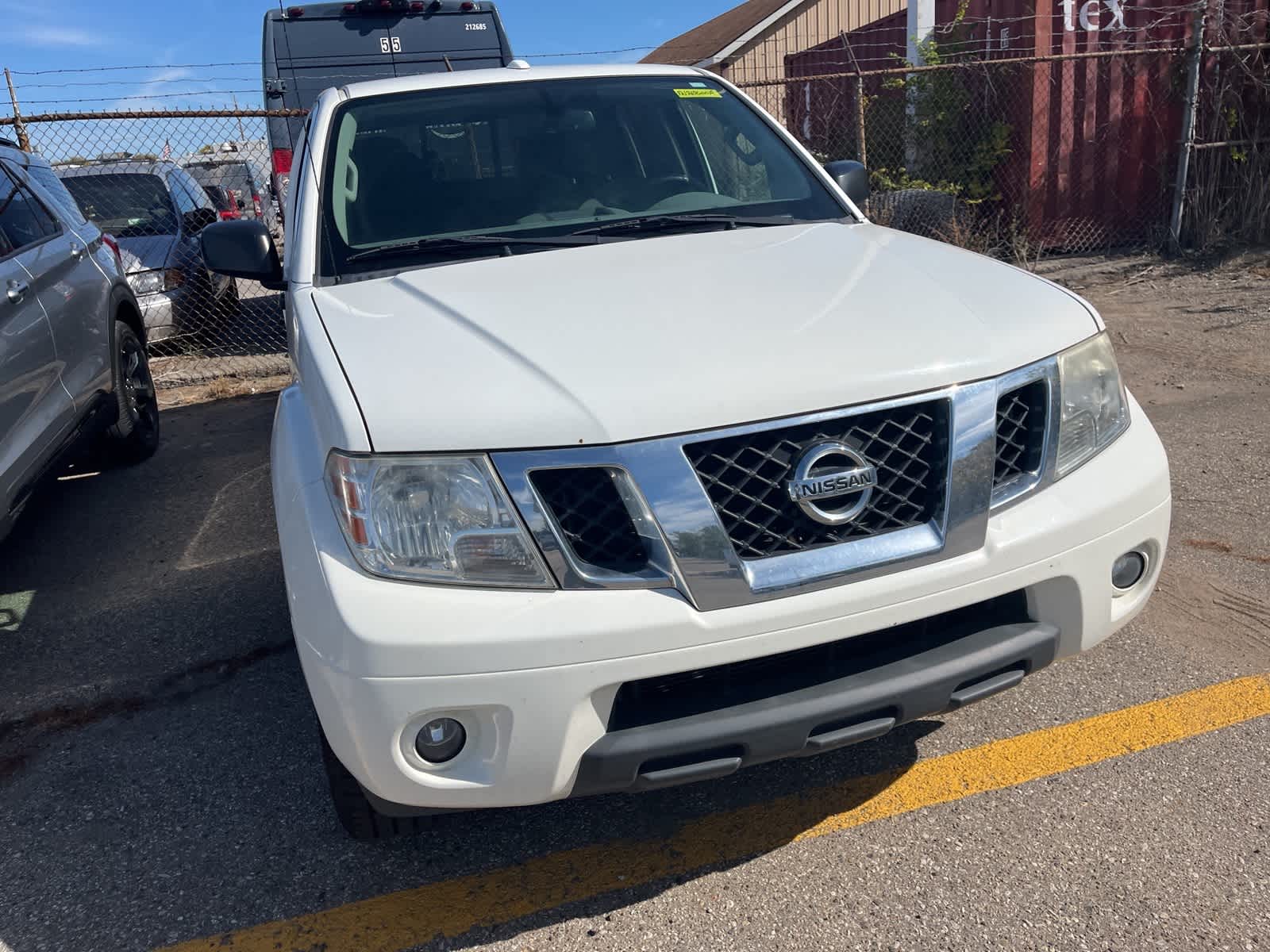 Thumbnail: 2015 Nissan Frontier - 21