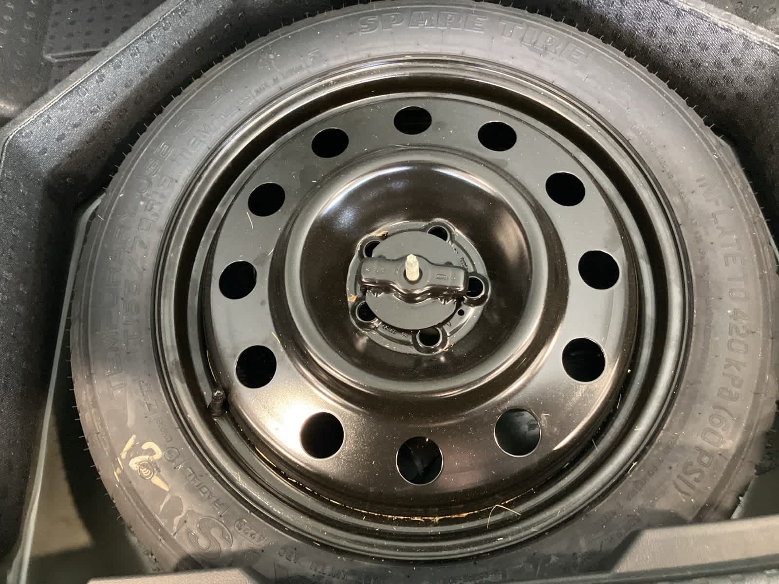 Thumbnail: 2024 Ford Edge - 27