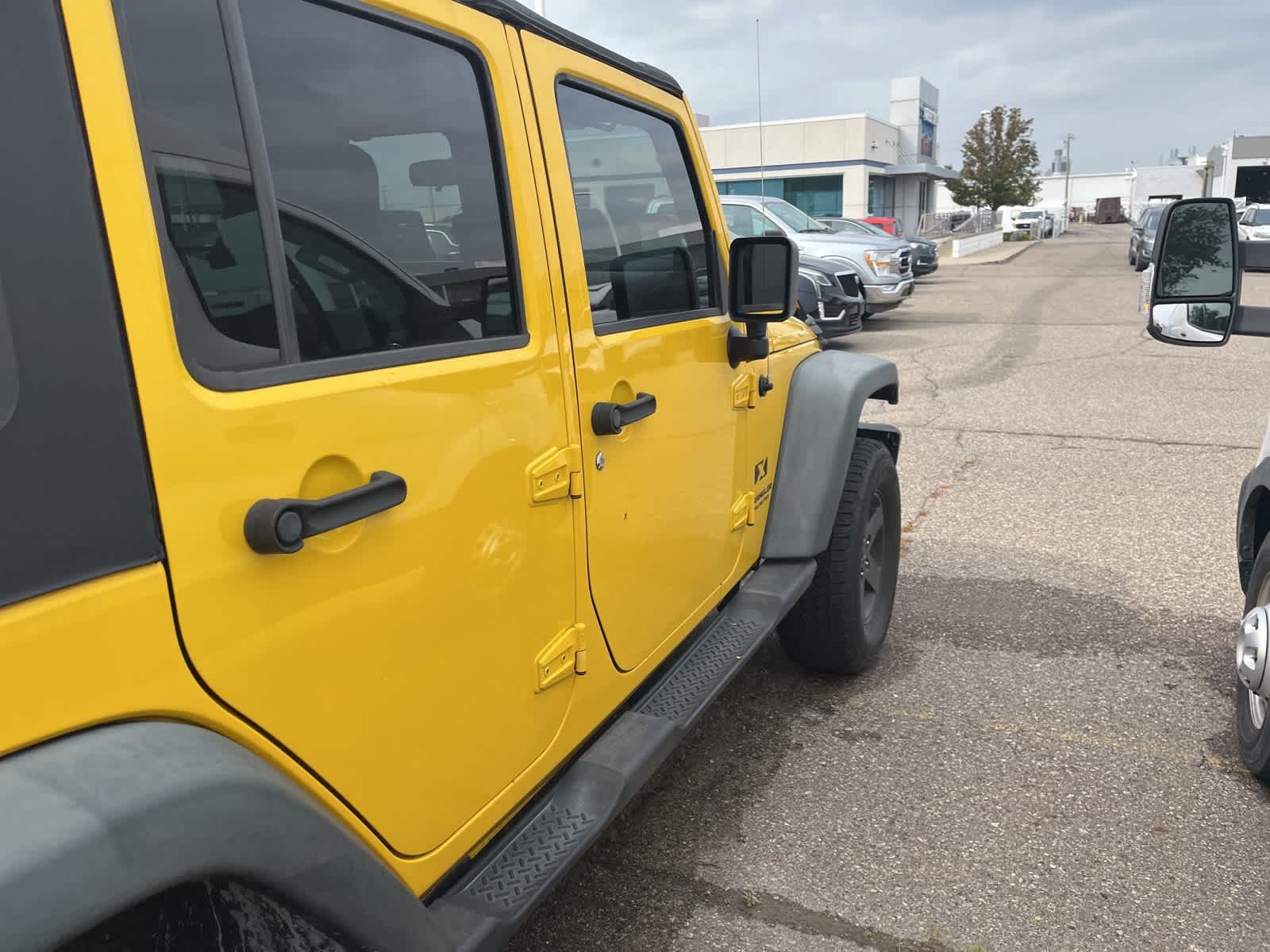 Thumbnail: 2008 Jeep Wrangler - 16