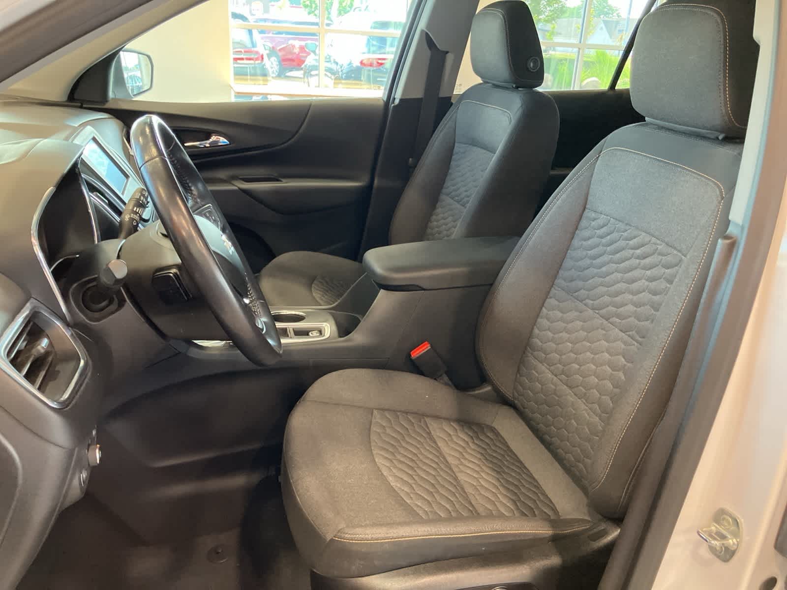 Thumbnail: 2021 Chevrolet Equinox - 10