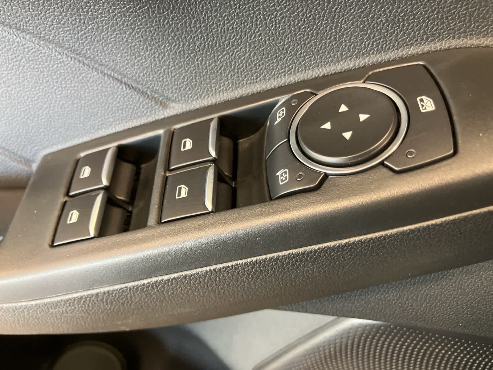 Thumbnail: 2022 Ford Escape - 12