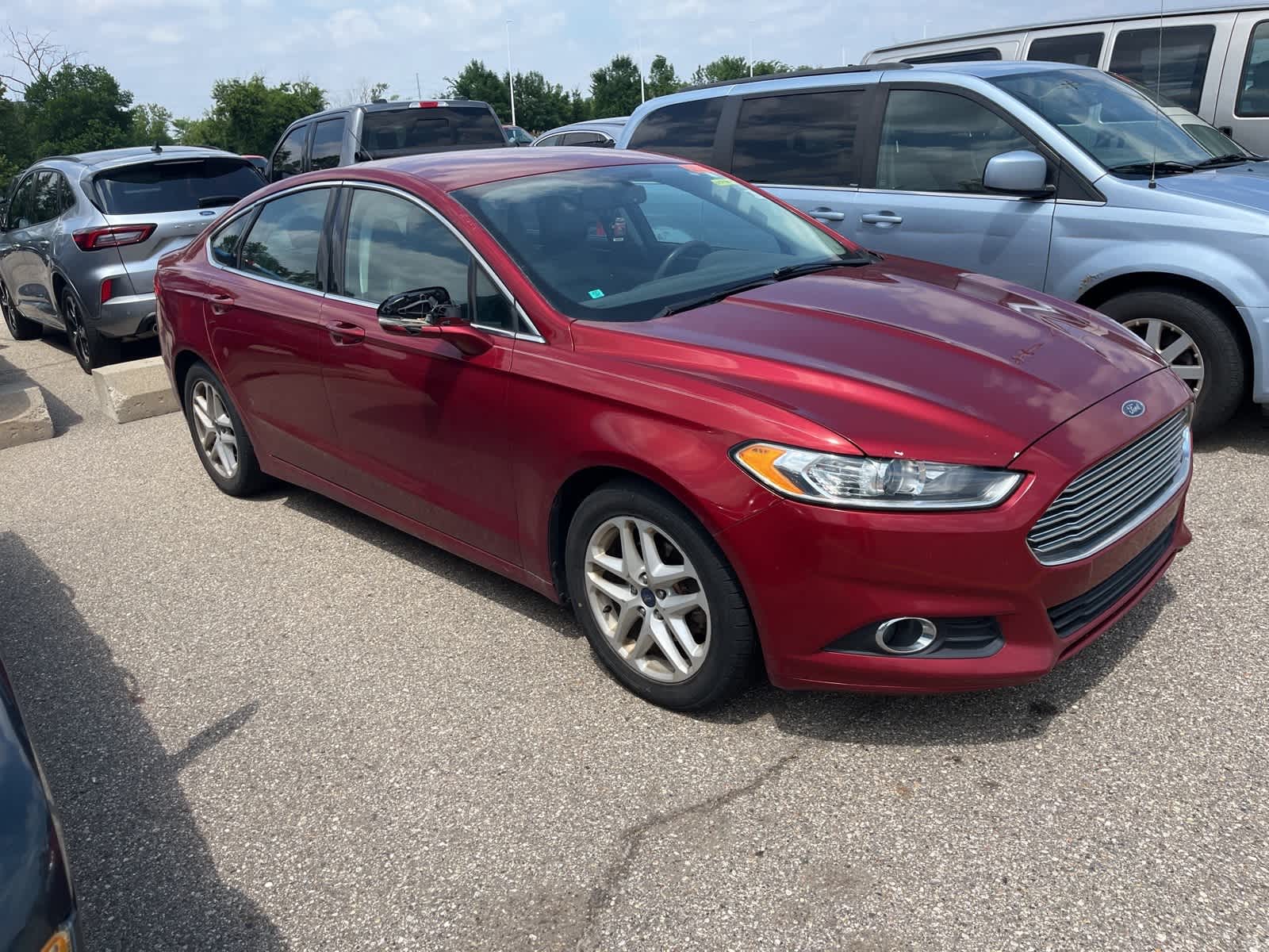 Thumbnail: 2014 Ford Fusion - 16