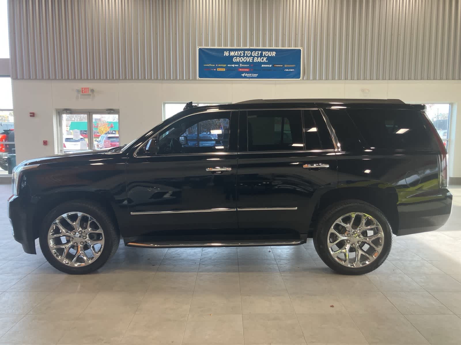 Thumbnail: 2017 GMC Yukon - 8