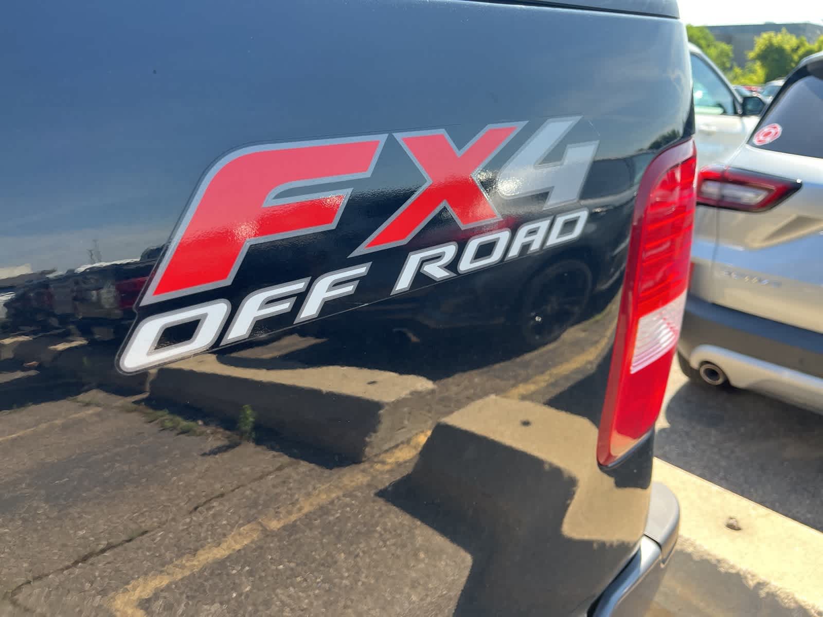 Thumbnail: 2004 Ford F-150 - 7