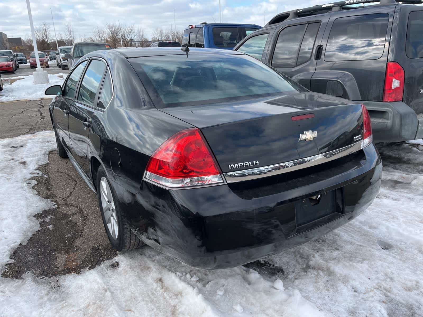 Thumbnail: 2011 Chevrolet Impala - 8