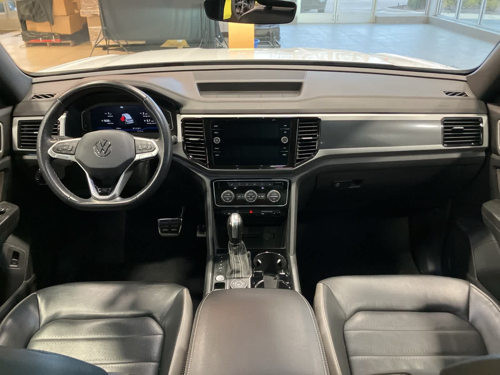 Thumbnail: 2023 Volkswagen Atlas - 28